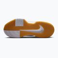 Încălțăminte de tenis pentru femei Nike GP Challenge Pro white/summit white/linen/light orewood brown 3