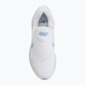 Încălțăminte de alergare pentru femei Nike Revolution 8 EasyOn white/football grey/aluminum 5