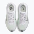 Încălțăminte de alergare pentru femei Nike Quest 7 white/illusion green/metallic silver 5