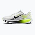 Încălțăminte de alergare pentru bărbați Nike Vomero 18 photon dust/volt/black 2