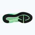 Încălțăminte de alergare pentru femei Nike Revolution 8 white/cucumber calm/illusion green 2