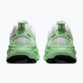 Încălțăminte de alergare pentru femei Nike Vomero 18 white/illusion green/metallic silver 6