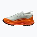 Încălțăminte de alergare pentru femei Nike ACG Zegama GORE-TEX light silver/safety orange/summit white 2