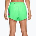 Pantaloni scurți de alergare pentru femei Nike AeroSwift illusion green/black 2