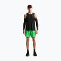 Pantaloni scurți de alergare pentru bărbați Nike Stride Dri-Fit Brief-Lined 7" green spark 2