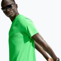 Tricou de alergare pentru bărbați Nike Stride green spark 6