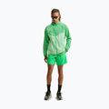 Pantaloni scurți de alergare pentru bărbați Nike Stride Dri-Fit 2in1 7" green spark 2