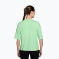 Tricou de antrenament pentru femei Nike 24.7 ImpossiblySoft Light cucumber calm/illusion green 2