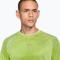 Tricou de alergare pentru bărbați Nike Stride Aero-FIT light lemon twist 3