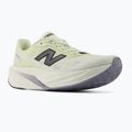 Încălțăminte de alergare pentru femei New Balance FuelCell Rebel V5 pistachio butter/sea salt