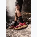 Încălțăminte de alergare pentru bărbați New Balance Rebel Trail V1 maple/neo flame 7