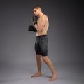 Pantaloni scurți de antrenament pentru bărbați Venum Streamline Vale Tudo black/gold 4