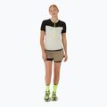 Tricou de alergare pentru femei ASICS Fuijtrail Top oatmeal/performance black 2