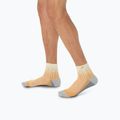 Șosete ASICS Performance Run Quarter oatmeal/feather grey/pepper 5