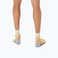 Șosete ASICS Performance Run Quarter oatmeal/feather grey/pepper 6