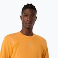Longsleeve de alergare pentru bărbațiASICS Road Seamless LS yamabuki 5