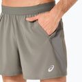 Pantaloni scurți de alergare pentru bărbați Asics Road 5In Short Truffle Grey 5