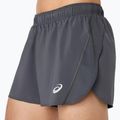 Pantaloni scurți de alergare pentru bărbați Asics Core Split Short Carrier Grey 4
