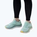 Încălțăminte de alergat pentru femei Mizuno Wave Sky 7 eggshell blue/white/sunshine 3