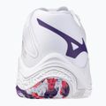 Pantofi de volei damă Mizuno Wave Lightning Z8 alb/violet indigo/camelliaros 10