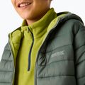 Geacă cu puf pentru copii REGATTA Hooded Marizion dark forest green/wild lime 10