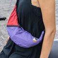Borsetă de umăr Ticket To The Moon Upcycled Sling purple/burgundy 4