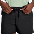 Pantaloni scurți de alergare pentru bărbați On Essential black 4