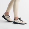 Pantofi de alergare pentru femei On Cloud X 3 bej 6098694 2