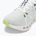 Încălțăminte de alergare pentru femei On Cloudsurfer white/sand 7