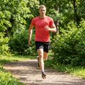 Tricou de alergare pentru bărbați Joma R-Night Iconic coral 10