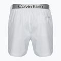 Bărbați Calvin Klein Medium Pantaloni scurți de înot cu cordon, alb 2