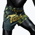 Pantaloni scurți de antrenament Fairtex Muay Thai S1931 Heart of Gold black/gold 4