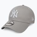 New Era League Essential 9Forty New York Yankees șapcă gri 3