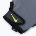 Mănuși de antrenament pentru bărbați Nike Essential gri NLGC5-044 4