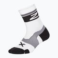 2XU Vectr Cushion Crew șosete sport albe și negre UA5053E