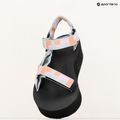 Sandale pentru femei Teva Flatform Universal retro shapes pear blue 15