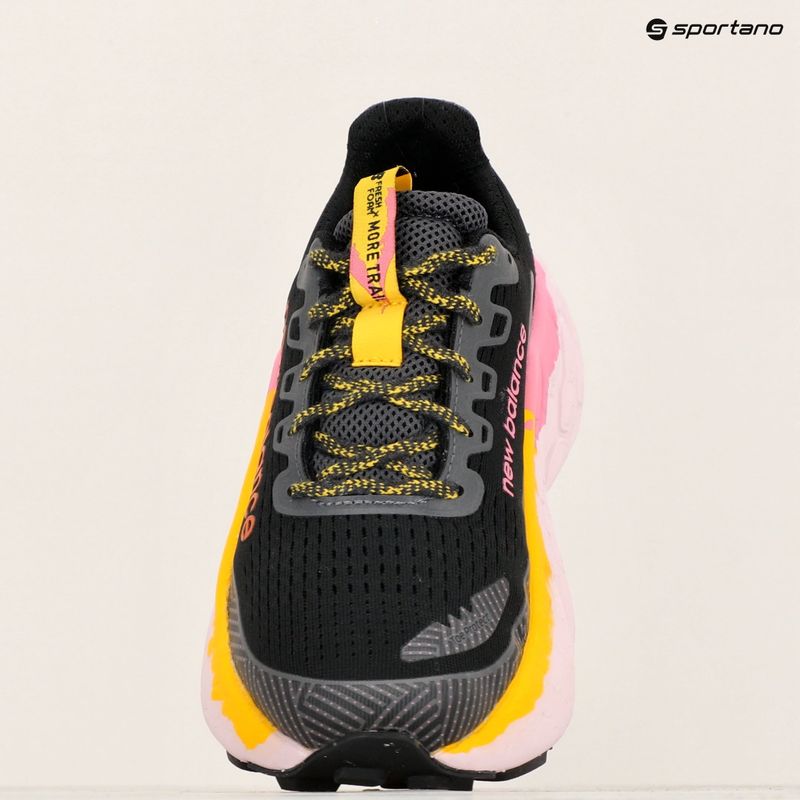 Încălțăminte de alergare pentru femei New Balance Fresh Foam X More Trail v3 black 9