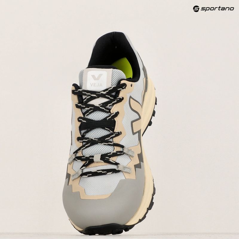 Încălțăminte de trekking pentru femei VEJA Fitz Roy Light shark/almond 13