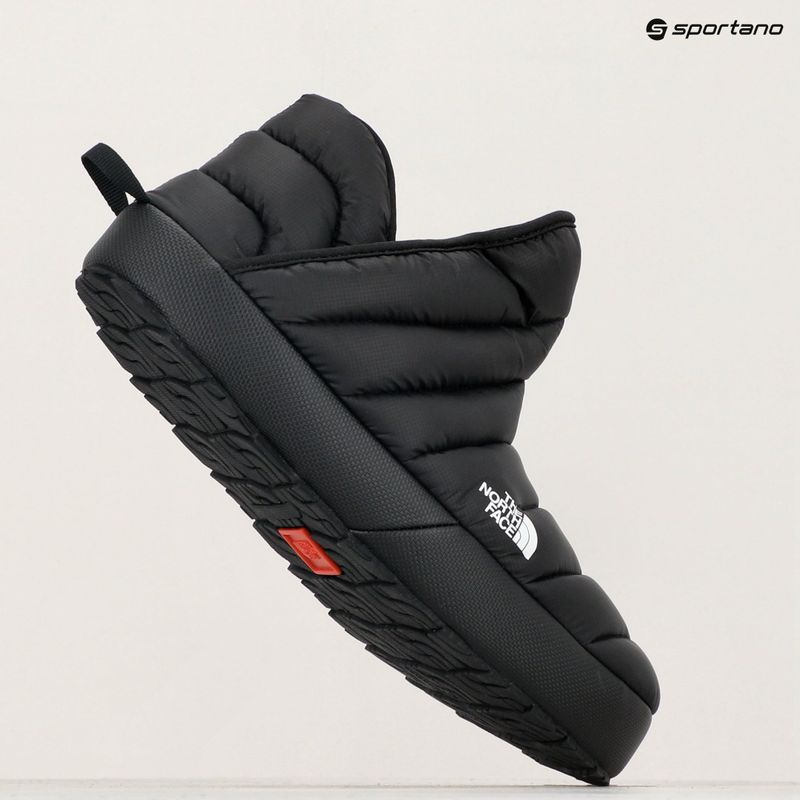 Papuci de iarnă pentru bărbați The North Face Thermoball Traction Bootie negru / alb 16