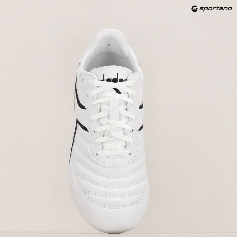 Încălțăminte de fotbal pentru bărbați Diadora Brasil R LPU white/black 15