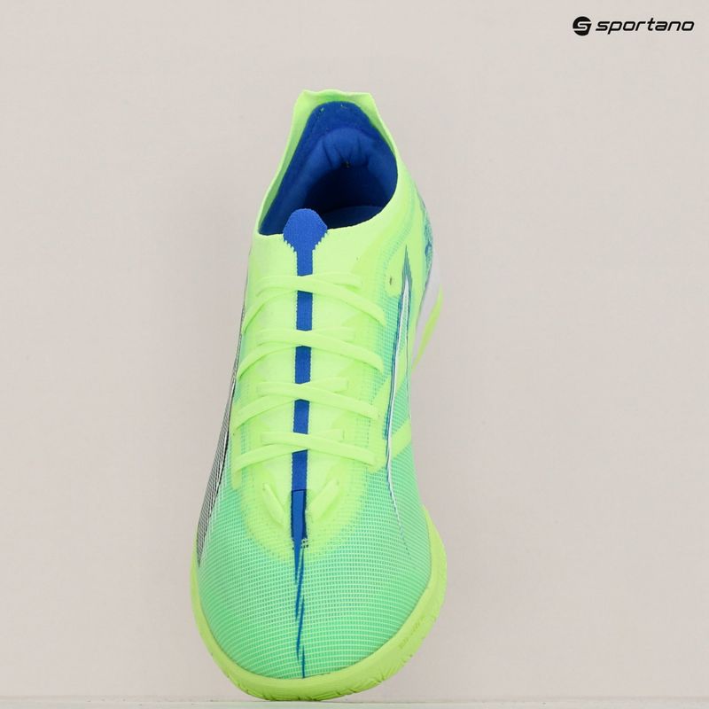 Cizme de fotbal PUMA Ultra 5 Match IT fizzy apple/puma alb 12