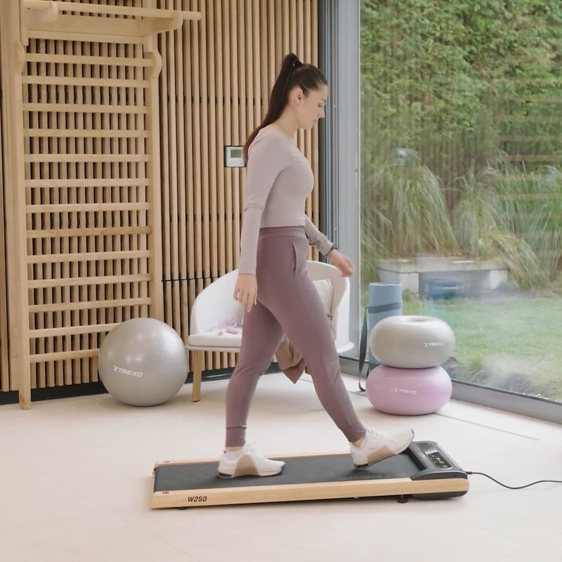 Bandă de alergare electrică TREXO TXO-W250 Walking Pad negru/maro 18