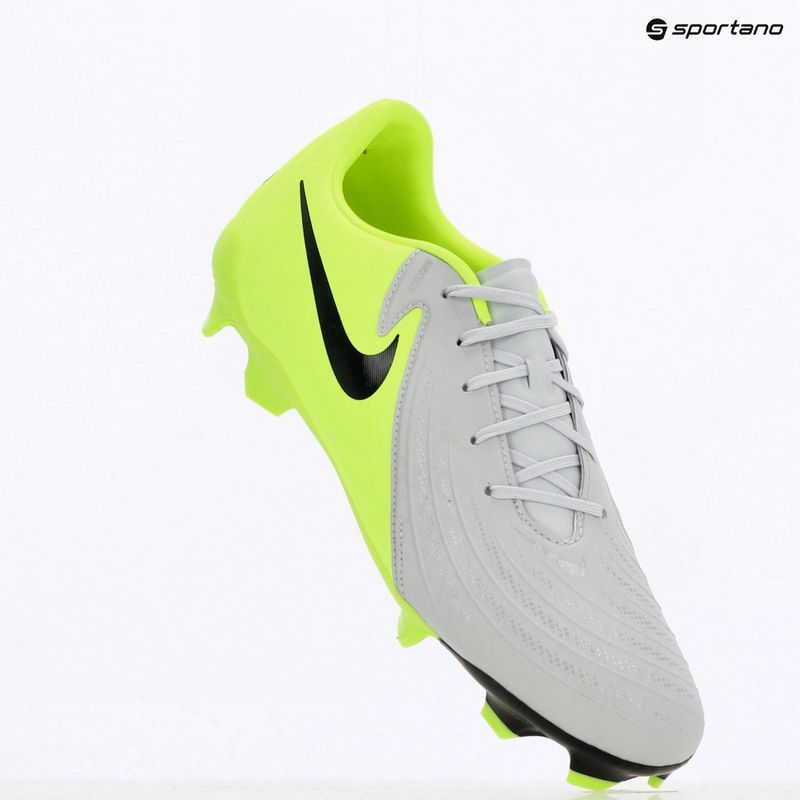 Încălțăminte de fotbal pentru bărbați Nike Phantom GX 2 Academy FG/MG metallic silver/volt/black 9