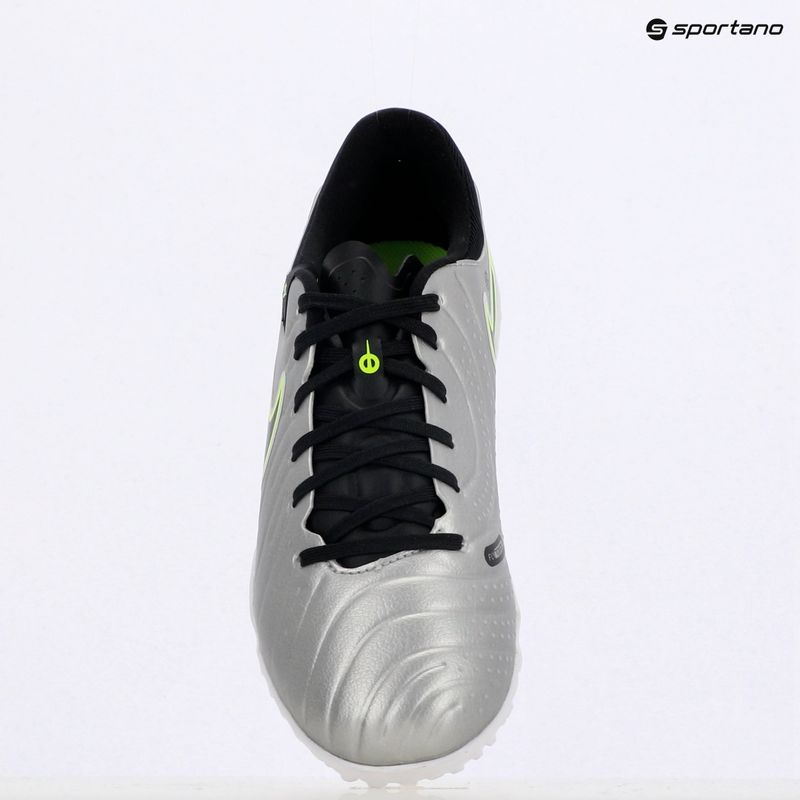 Încălțăminte de fotbal pentru bărbați Nike Tiempo Legend 10 Academy TF metallic silver/volt/black 9