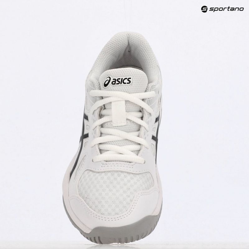 Încălțăminte pentru copii ASICS Upcourt 6 GS white/black 9