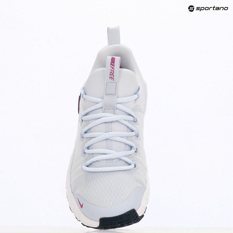 Încălțăminte de antrenament pentru femei Nike Free Metcon 6 grey / armory navy / hot fuchsia 9