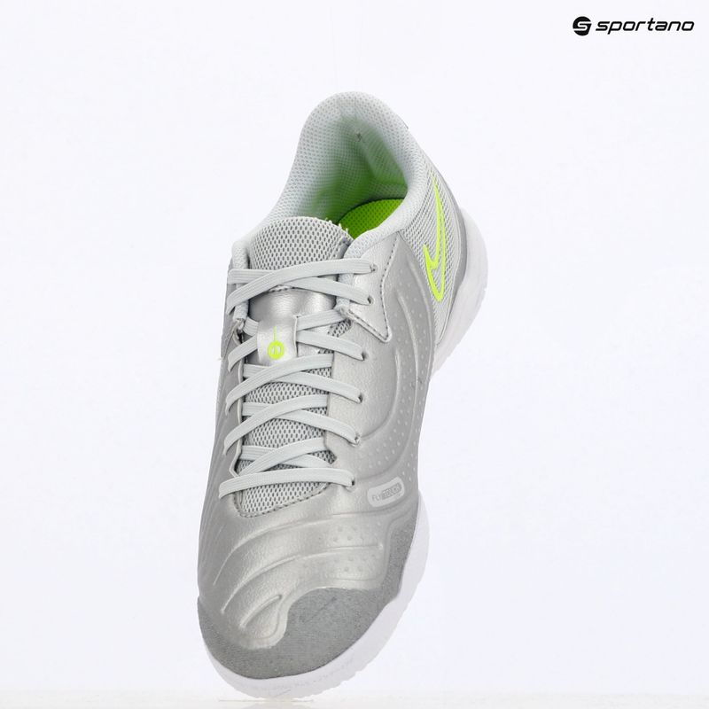 Încălțăminte de fotbal pentru bărbați Nike Tiempo Legend 10 Academy IC metallic silver/white/volt 9