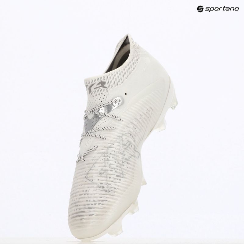 Încălțăminte de fotbal pentru bărbați PUMA Future 8 Ultimate FG puma white/matte silver 9