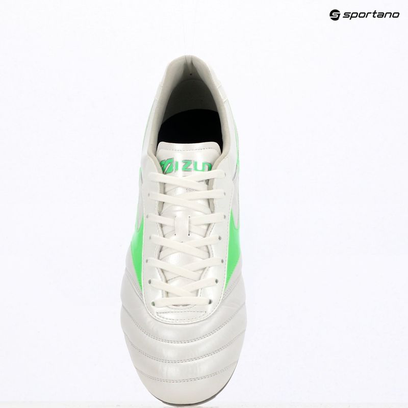 Încălțăminte de fotbal pentru bărbați Mizuno Morelia II Elite Md white/neon green/galaxy silver 10
