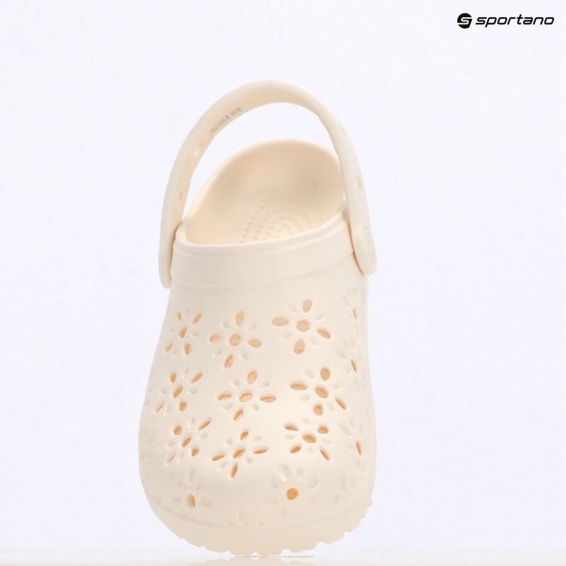 Papuci pentru copii  Crocs Classic Floral Cutout Clog Kids chalk 10